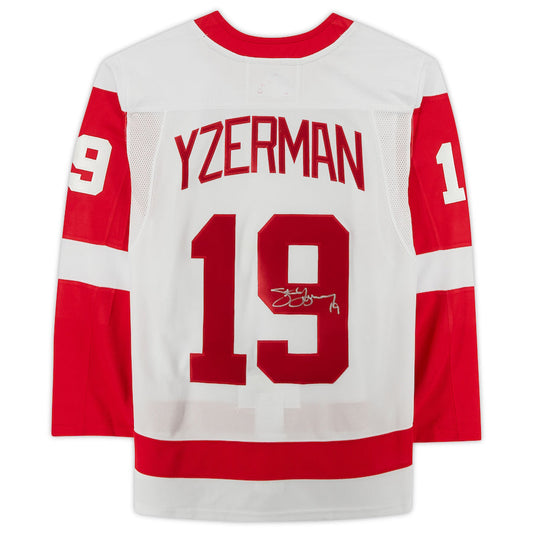 D.Red Wings #19 Steve Yzerman Fanatics Authentic Autographed White Stitched American Hockey Jerseys mySite